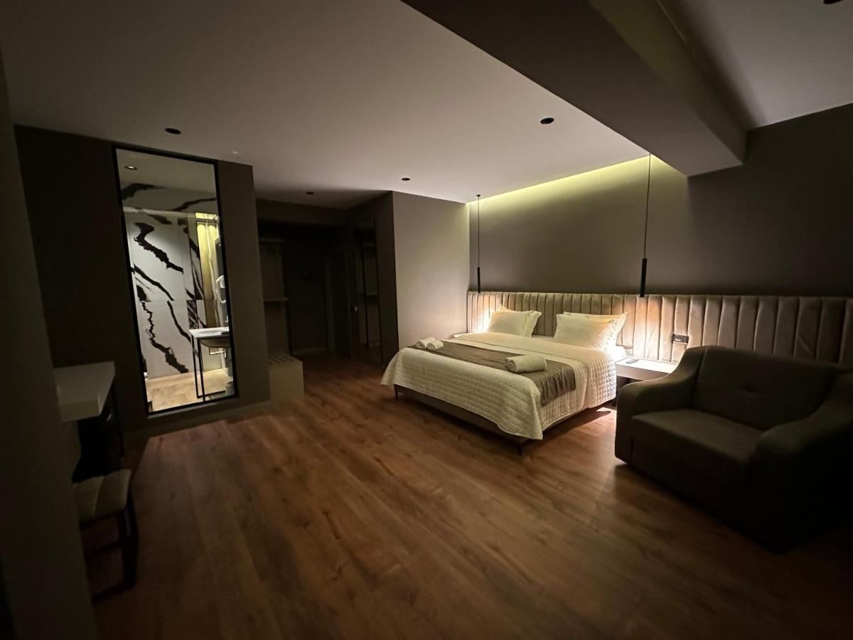 Hotel Gjallica Kukes Ngoại thất bức ảnh