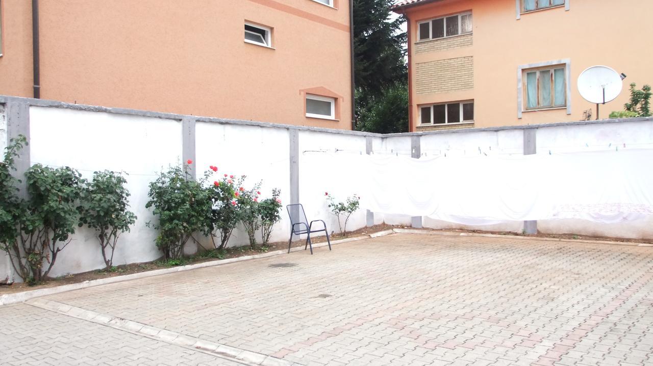 Hotel Gjallica Kukes Ngoại thất bức ảnh